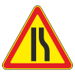 Дорожный знак 1.20.2 «Сужение дороги» (временный) (металл 0,8 мм, I типоразмер: сторона 700 мм, С/О пленка: тип А коммерческая)